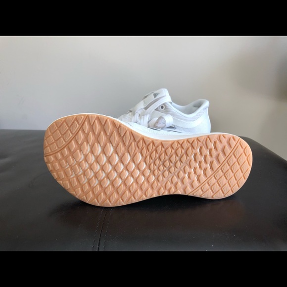 Adidas edge lux 3 - Picture 2 of 4